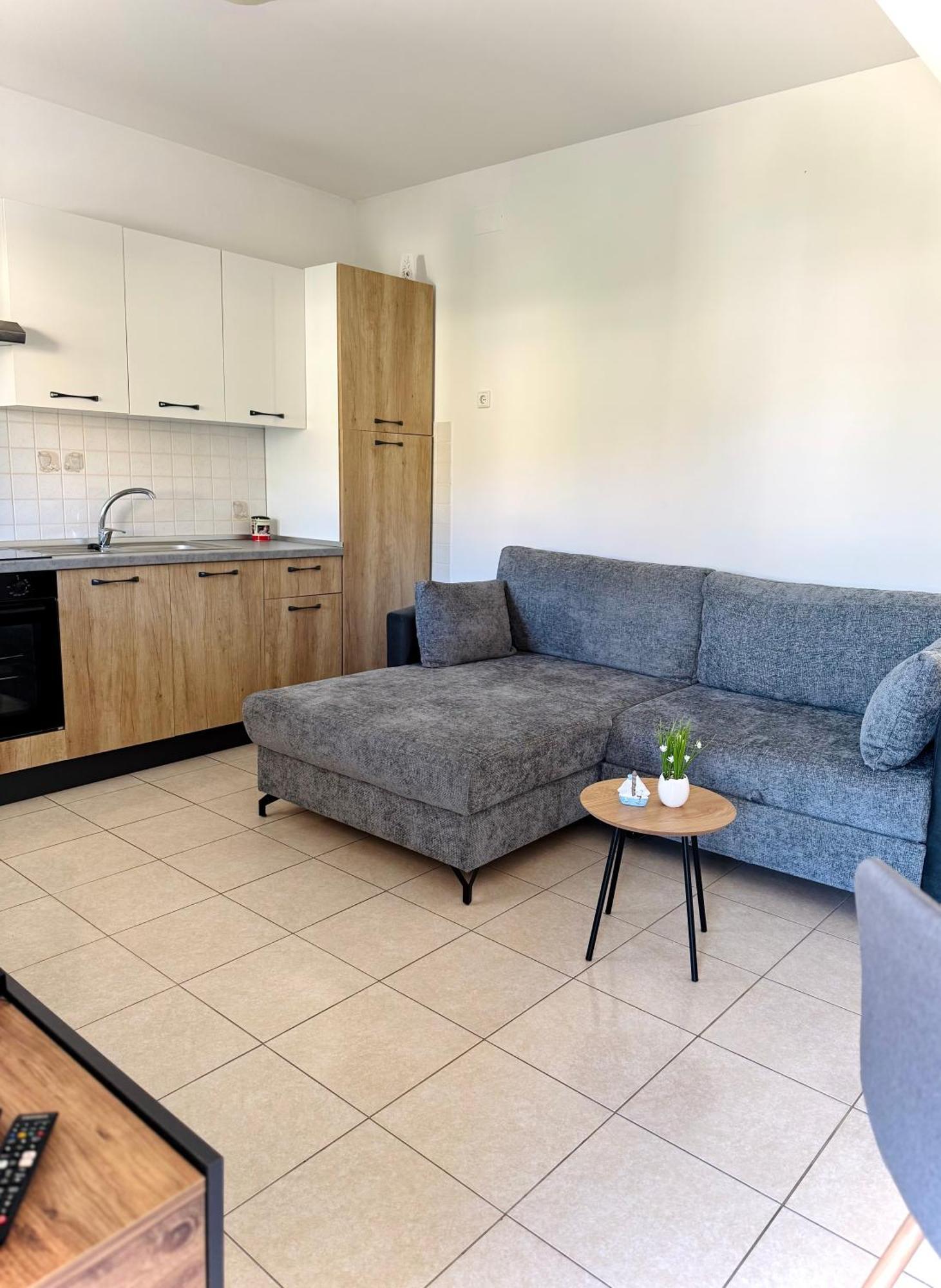 Apartments Elvira Драге Екстер'єр фото