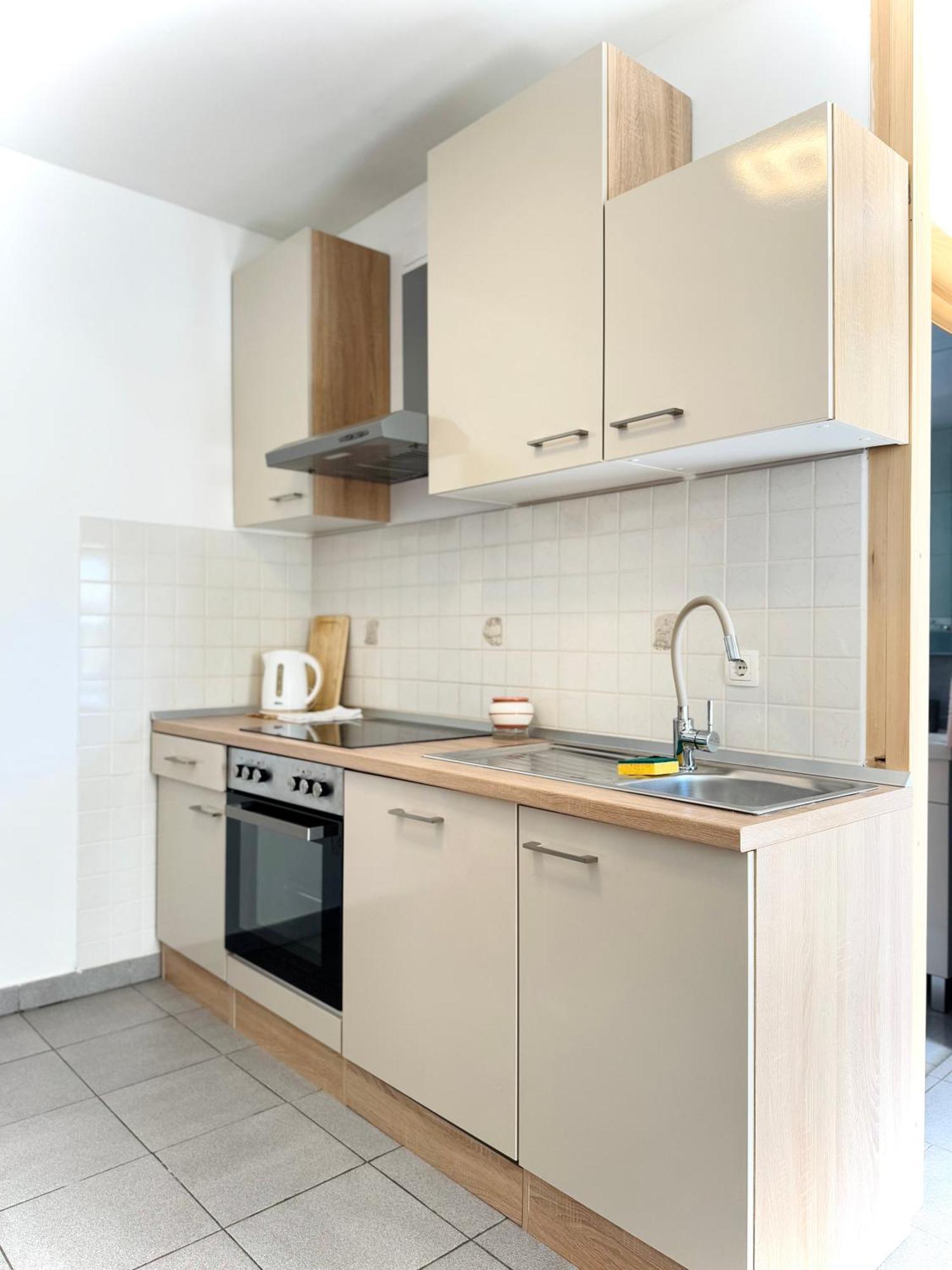 Apartments Elvira Драге Екстер'єр фото