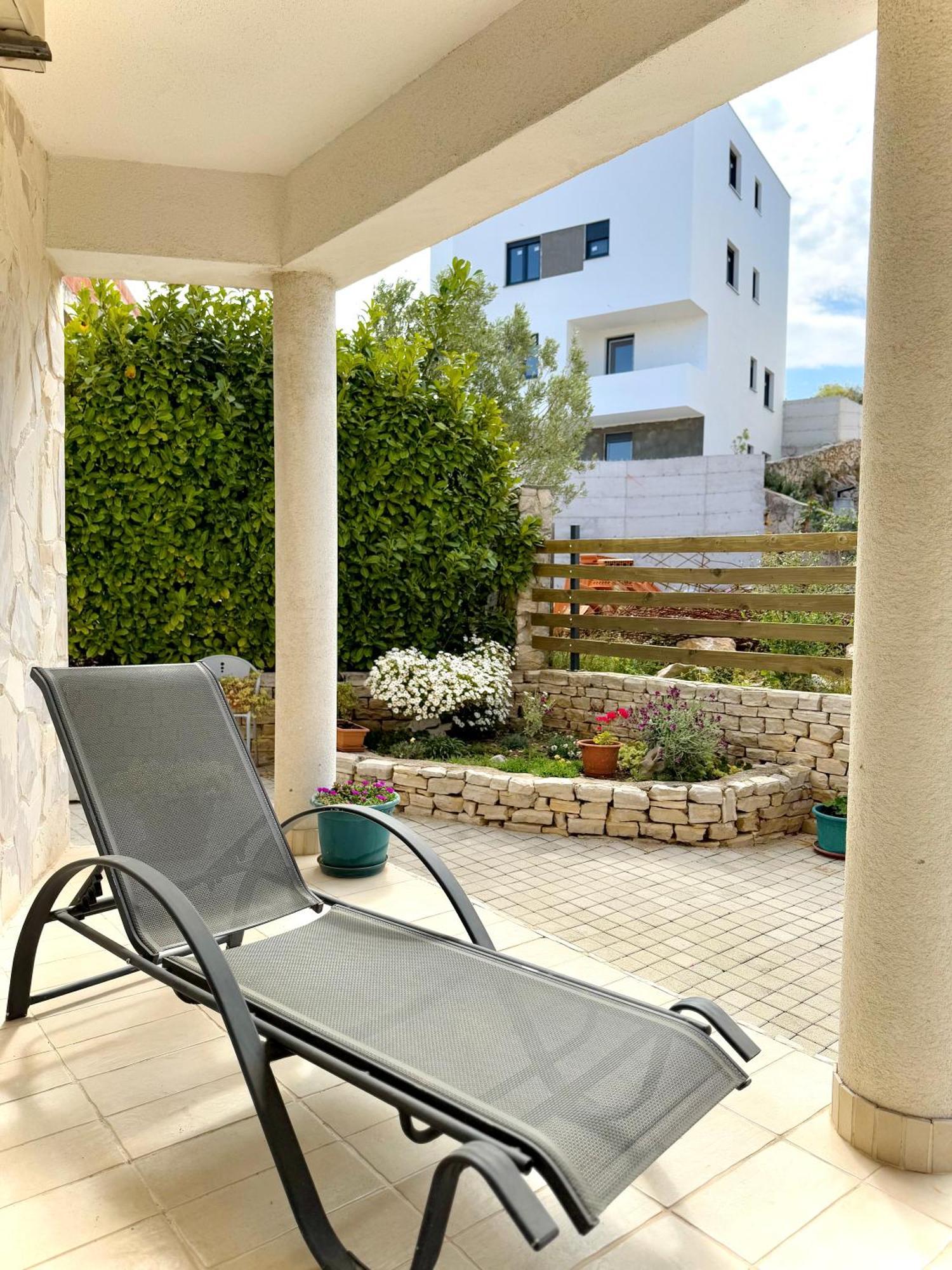 Apartments Elvira Драге Екстер'єр фото